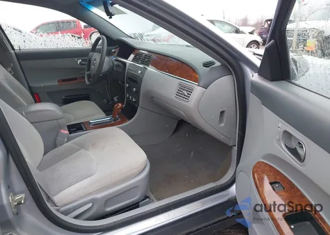 2005 Buick Lacrosse Cx z USA, uszkodzony, nr VIN 2G4WC532651355791